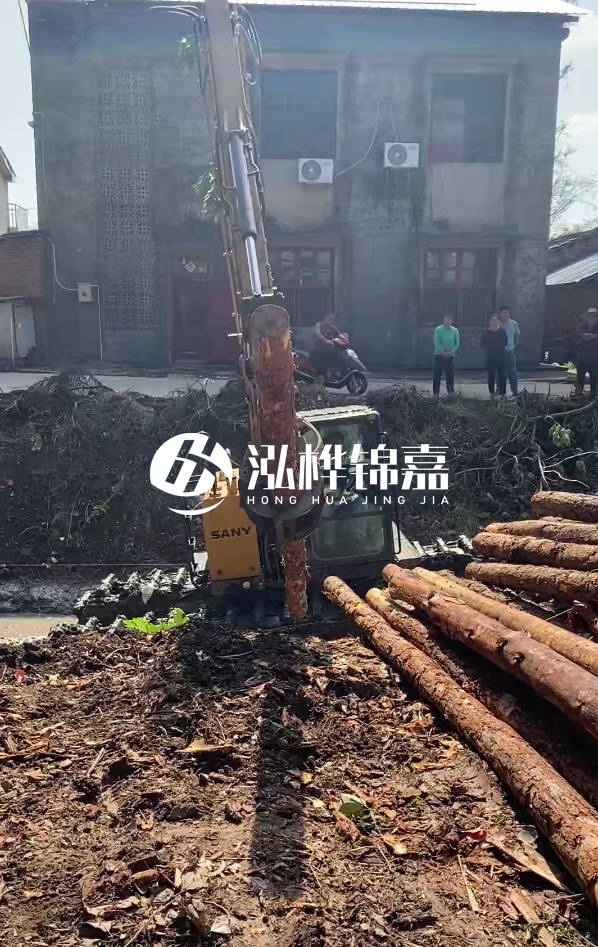 南昌河道清淤專業(yè)施工-履帶式挖機清理河道更方便嗎？